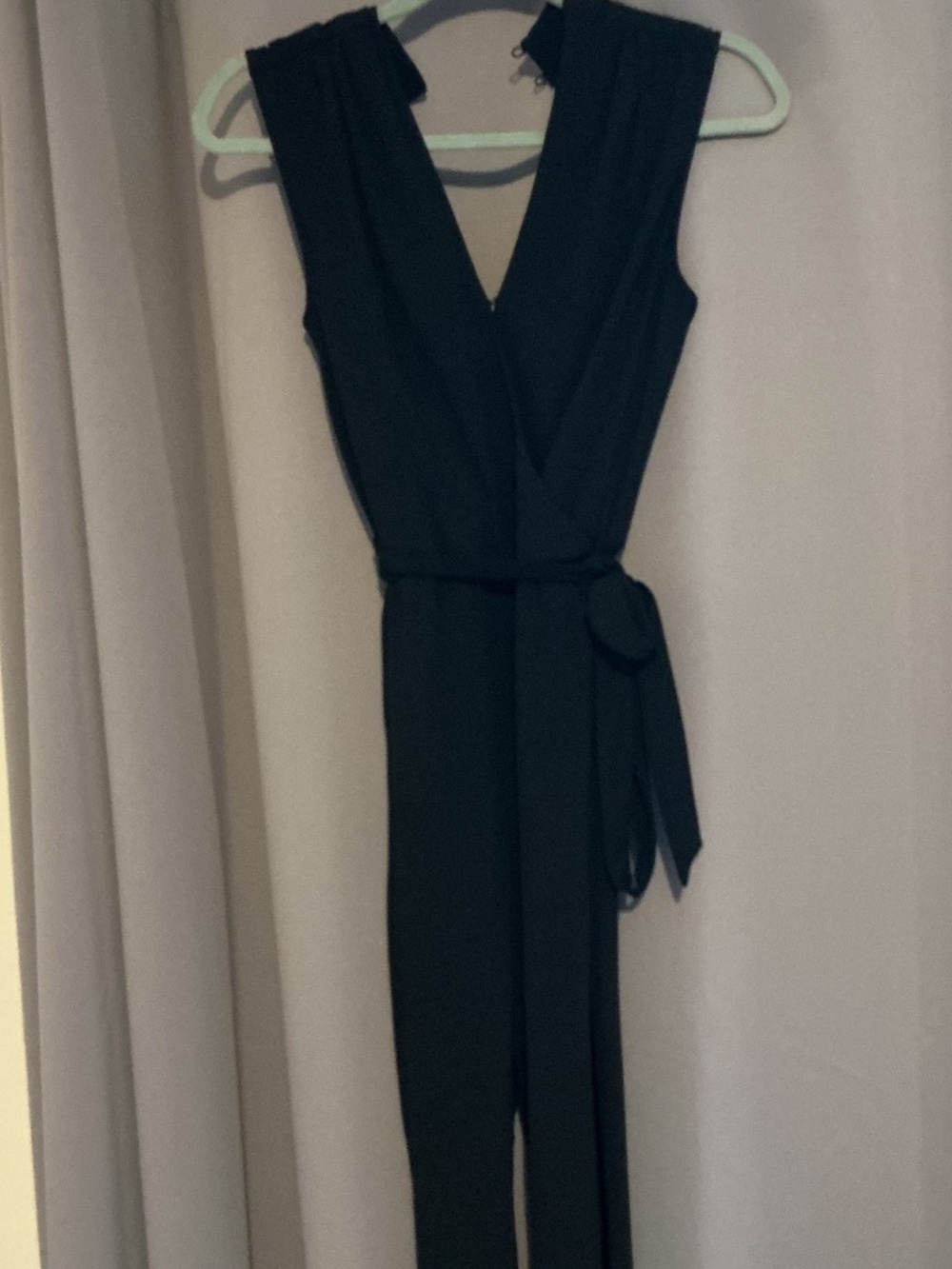 Banana Republic Jumpsuit - Black Jumpsuit size 0 - Like New!